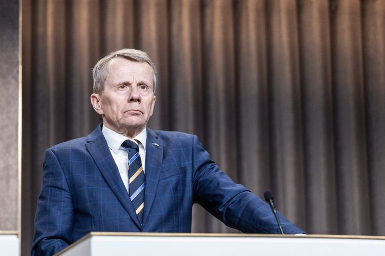 Jürgen Ligi mürsuskandaalist: ministril pole mingit lootust, kui spetsialistid praaki ei avasta