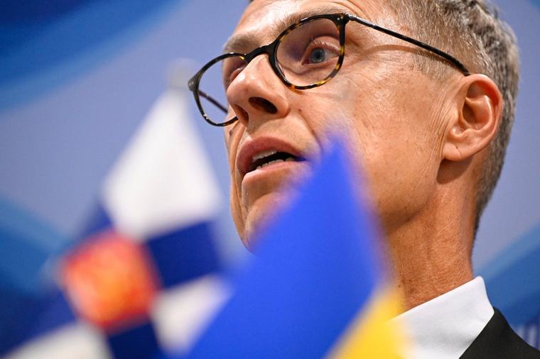 Vene televisioonis tümitati Alexander Stubbi käitumist. „See annab soomlastele kindlasti tagasilöögi“