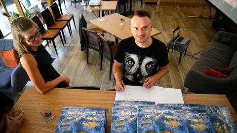 PILDID ⟩ Sven Začek esitles uut fotoraamatut: «Kõrgemate fotode tarbeks tuleb jätkuvalt helikopteriga lennata»
