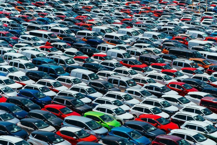 GRAAFIK | Automaks lõikas suurte automüüjate käivetest sadu miljoneid. Suurim neist pidi emafirmalt abi küsima