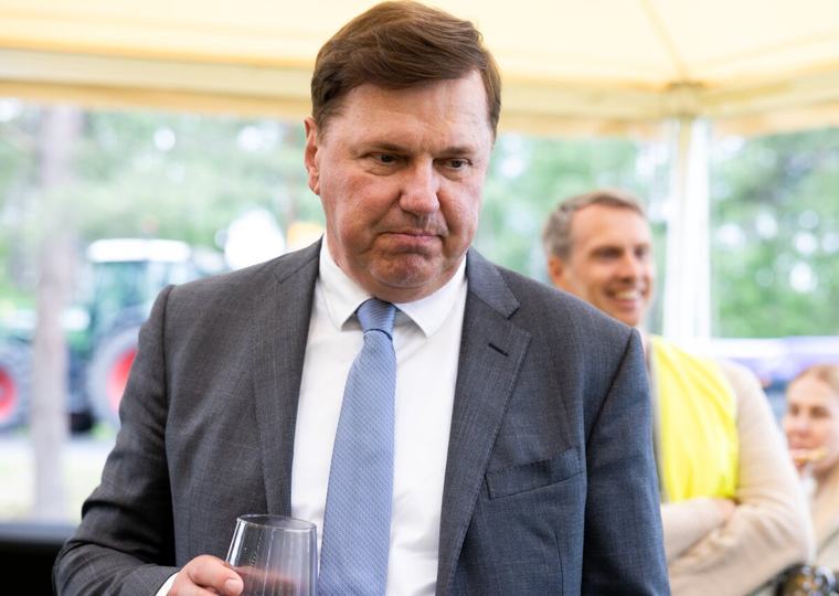 Hanschmidt: Eesti vajab tagasi 90ndate otsustusjulgust