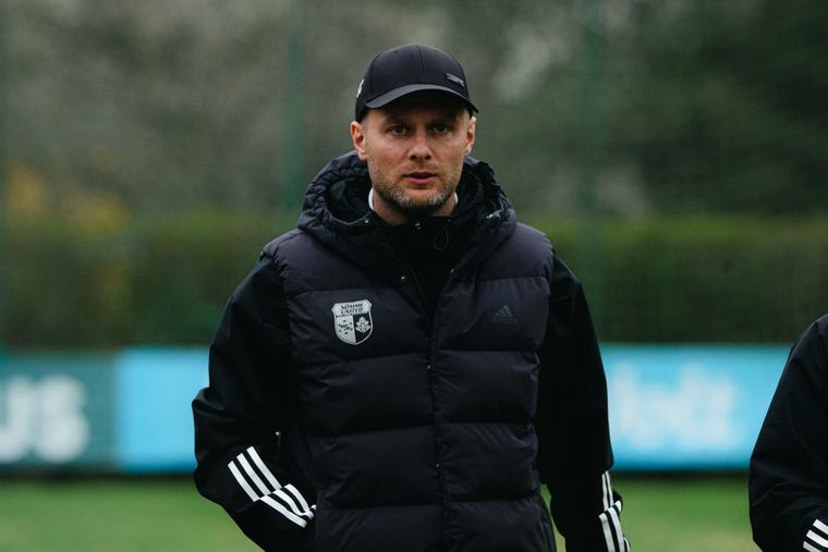 Eelviimaseks langenud Nõmme United lõpetas koostöö Cisakowskiga